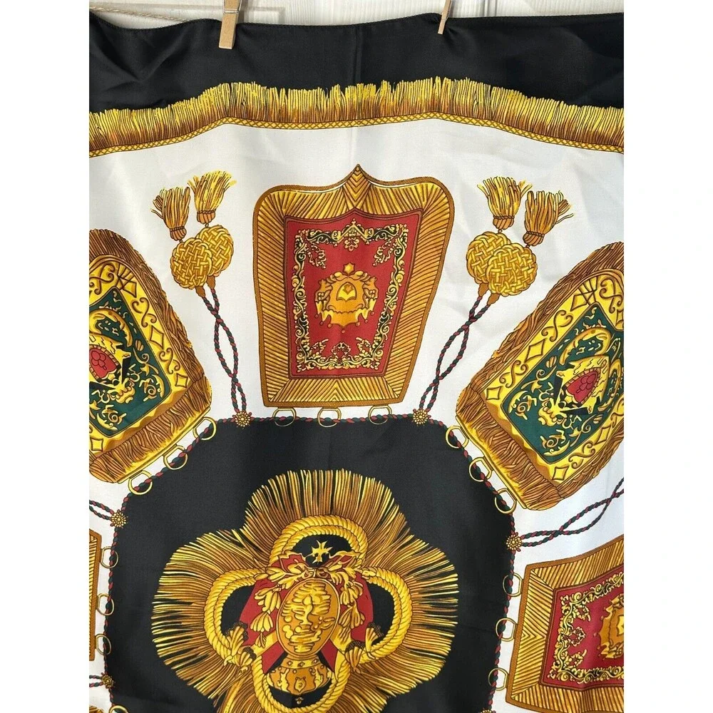 Ladies Scarf 34